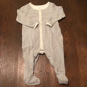 Organic cotton baby footed pajamas